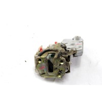 CENTRALNA KLJUCAVNICA ZADJIH LEVIH VRAT OEM N. 82503-2F000 ORIGINAL REZERVNI DEL NISSAN PRIMERA P11 (1996 - 2002)BENZINA LETNIK 1997