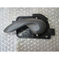 NOTRANJA KLJUKA  OEM N. 7352687 ORIGINAL REZERVNI DEL FIAT PUNTO 188 MK2 R (2003 - 2011) BENZINA LETNIK 2004