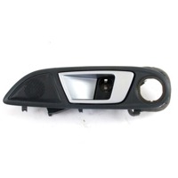 NOTRANJA KLJUKA  OEM N. 8A61-A22601-AF ORIGINAL REZERVNI DEL FORD FIESTA CB1 CNN MK6 (09/2008 - 11/2012) DIESEL LETNIK 2012