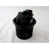 VENTILATOR  KABINE  OEM N. 272100975R ORIGINAL REZERVNI DEL DACIA SANDERO / SANDERO STEPWAY MK2 (2012 - 2016) BENZINA/GPL LETNIK 2015