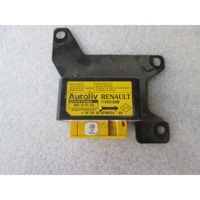 RACUNALNIK AIRBAG OEM N. 7700313368 ORIGINAL REZERVNI DEL RENAULT KANGOO KC0/1 MK1 (1998 - 2003) DIESEL LETNIK 1999