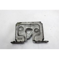 ZAKLEP POKROVA MOTORJA  OEM N. 51237115229 ORIGINAL REZERVNI DEL BMW SERIE 3 BER/SW/COUPE/CABRIO E90/E91/E92/E93 LCI R (2009 - 2012) DIESEL LETNIK 2009