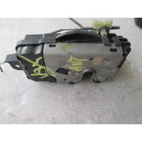 CENTRALNI ZAKLEP SPREDNJIH VRAT  OEM N. 13210749 ORIGINAL REZERVNI DEL OPEL ZAFIRA B A05 M75 R (04/2008 - 2011) BENZINA LETNIK 2008