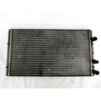 RADIATOR VODE OEM N. 6N0121253K ORIGINAL REZERVNI DEL VOLKSWAGEN POLO 6N1 6V2 (11/1994 - 01/2000)BENZINA LETNIK 1996