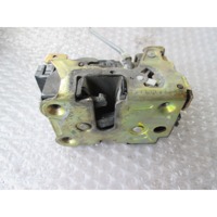 CENTRALNI ZAKLEP SPREDNJIH VRAT  OEM N. 7701046800 ORIGINAL REZERVNI DEL RENAULT KANGOO KC0/1 MK1 R (2003-2008) DIESEL LETNIK 2004