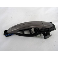 ZUNANJA KLJUKA SPREDNJA DESNA VRATA OEM N. 1738727 ORIGINAL REZERVNI DEL FORD CMAX GRAND CMAX MK2 DXA-CB7 DXA-CEU (2010 - 03/2015) DIESEL LETNIK 2012