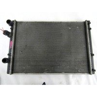 RADIATOR VODE OEM N. 6N0121253AC ORIGINAL REZERVNI DEL VOLKSWAGEN POLO 6N2 (10/1999 - 04/2002)DIESEL LETNIK 2000