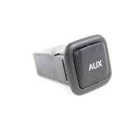 USB / AUX OEM N. 4G0035474 ORIGINAL REZERVNI DEL AUDI A6 C7 BER/SW/ALLROAD (2011 - 2018)DIESEL LETNIK 2012