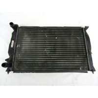 RADIATOR VODE OEM N. 8D0121251AC ORIGINAL REZERVNI DEL VOLKSWAGEN PASSAT B5 3B2 3B5 BER/SW (08/1996 - 11/2000)DIESEL LETNIK 1998