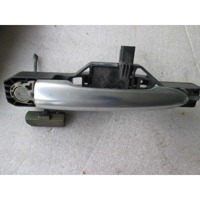 ZUNANJA KLJUKA SPREDNJA LEVA VRATA OEM N. 8200042662 ORIGINAL REZERVNI DEL RENAULT LAGUNA BG0/1 KG0/1 MK2 BER/SW (11/2000 - 12/2004) DIESEL LETNIK 2003