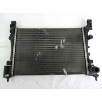 RADIATOR VODE OEM N. 55701408 ORIGINAL REZERVNI DEL OPEL CORSA D S07 (2006 - 2011) BENZINA LETNIK 2007