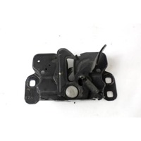 ZAKLEP POKROVA MOTORJA  OEM N. 04589828AA ORIGINAL REZERVNI DEL FIAT FREEMONT (2011 - 2015)DIESEL LETNIK 2011