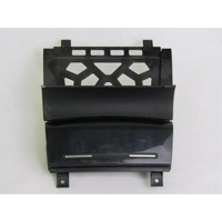 PEPELNIK / DRZALA ZA PIJACO OEM N. 8P0857951 ORIGINAL REZERVNI DEL AUDI A3 MK2 8P 8PA 8P1 (2003 - 2008)DIESEL LETNIK 2008