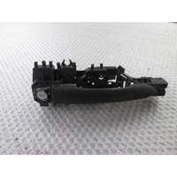 ZUNANJA KLJUKA SPREDNJA LEVA VRATA OEM N. 7701474995 ORIGINAL REZERVNI DEL RENAULT MEGANE MK2 BM0/1 CM0/1 EM0/1 KM0/1 LM0/1 BER/GRANDTOUR  (10/2002 - 02/2006) DIESEL LETNIK 2004