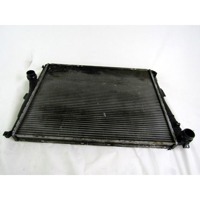 RADIATOR VODE OEM N. 17119071518 ORIGINAL REZERVNI DEL BMW SERIE 3 E46 BER/SW/COUPE/CABRIO LCI R (2002 - 2005) DIESEL LETNIK 2002