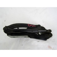 PANTI PRTLJAZNIH VRAT OEM N. 1Y0827301E ORIGINAL REZERVNI DEL VOLKSWAGEN NEW BEETLE 9C1 1C1 1Y7 (1999 - 2006) DIESEL LETNIK 2004