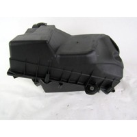 FILTAR ZRAKA OEM N. 1C0129607H ORIGINAL REZERVNI DEL VOLKSWAGEN NEW BEETLE 9C1 1C1 1Y7 (1999 - 2006) DIESEL LETNIK 2004