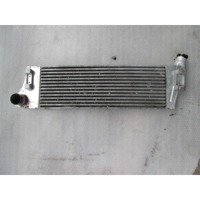 HLADILNIK INTERCOOLER OEM N. 8200115540-A ORIGINAL REZERVNI DEL RENAULT MEGANE MK2 BM0/1 CM0/1 EM0/1 KM0/1 LM0/1 BER/GRANDTOUR  (10/2002 - 02/2006) DIESEL LETNIK 2004