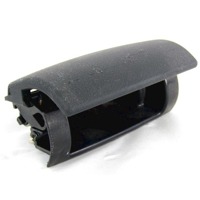 PEPELNIK / DRZALA ZA PIJACO OEM N. 8P0857961 ORIGINAL REZERVNI DEL AUDI A3 MK2R 8P 8PA 8P1 8P7 (2008 - 2012)DIESEL LETNIK 2011