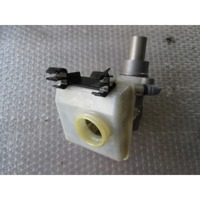 ZAVORNI CILINDER OEM N. X056U8 ORIGINAL REZERVNI DEL OPEL ZAFIRA B A05 M75 R (04/2008 - 2011) DIESEL LETNIK 2008