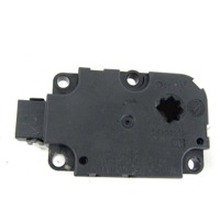MOTORCEK OGREVANJA OEM N. CZ113930-0857 ORIGINAL REZERVNI DEL MERCEDES CLASSE B W246 (2011 - 2018)BENZINA LETNIK 2013