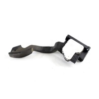 PEDALI OEM N. 55702020 ORIGINAL REZERVNI DEL FIAT PUNTO 199 MK3 (2011 - 2017)BENZINA/METANO LETNIK 2015