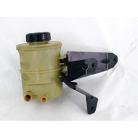 REZERVOAR CRPALKA  SERVO VOLAN OEM N. 8200005185 ORIGINAL REZERVNI DEL RENAULT MASTER JD FD ED HD UD MK2 R (2003 - 2010) DIESEL LETNIK 2004