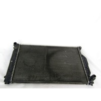 RADIATOR VODE OEM N. 4B0121251 ORIGINAL REZERVNI DEL AUDI A6 C5 4B 4B5 4B2 BER/SW (1997 - 2001) DIESEL LETNIK 1999