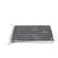 GRELEC RADIATORJA OEM N. A0038357501 ORIGINAL REZERVNI DEL MERCEDES VITO W639 W638 (2003 - 2014)DIESEL LETNIK 2014