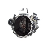 ROCNI MENJALNIK OEM N. 02J301107C CAMBIO MECCANICO ORIGINAL REZERVNI DEL VOLKSWAGEN GOLF IV 1J1 1E7 1J5 MK4 BER/SW (1998 - 2004) DIESEL LETNIK 1998