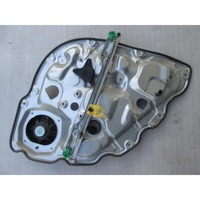 MEHANIZEM ZA ZADNJA VRATA  OEM N. 517585570 ORIGINAL REZERVNI DEL LANCIA MUSA 350 (2004 - 2007) DIESEL LETNIK 2005