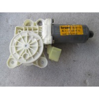 DVIZNI MEHANIZEM SPREDNIH STEKEL  OEM N. A2308200942 ORIGINAL REZERVNI DEL MERCEDES CLASSE SL R230 (2001 - 2008) BENZINA LETNIK 2001