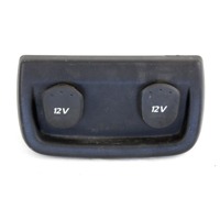 USB / AUX OEM N. 8200232589 ORIGINAL REZERVNI DEL RENAULT SCENIC/GRAND SCENIC JM0/1 MK2 (2003 - 2009) BENZINA LETNIK 2003