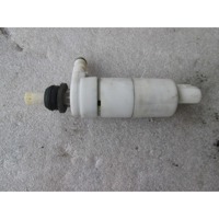 CRPALKA ZA PRANJE ZAROMETOV  OEM N. 2108691221 ORIGINAL REZERVNI DEL MERCEDES CLASSE SL R230 (2001 - 2008) BENZINA LETNIK 2001