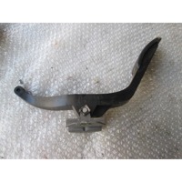 PEDALI OEM N. 8200729972 ORIGINAL REZERVNI DEL DACIA SANDERO MK1 (2008 - 2012) BENZINA/GPL LETNIK 2008