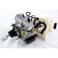 SERVO OJACEVALNIK ZAVOR S PUMPO OEM N. 47210-52140 ORIGINAL REZERVNI DEL TOYOTA YARIS P13 MK3 XP130 (2011-2017)IBRIDO (ELETRICO-BENZINA) LETNIK 2014