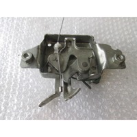 ZAKLEP POKROVA MOTORJA  OEM N. 2801004024 ORIGINAL REZERVNI DEL RENAULT CLIO BR0//1 CR0/1 KR0/1 MK3 R (05/2009 - 2013) BENZINA LETNIK 2010