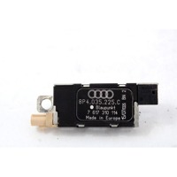 OJACEVALEC / ANTENA OEM N. 8P4035225C ORIGINAL REZERVNI DEL AUDI A3 MK2 8P 8PA 8P1 (2003 - 2008)DIESEL LETNIK 2007