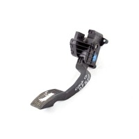 PEDALI OEM N. 55702020 ORIGINAL REZERVNI DEL ALFA ROMEO MITO 955 (2008 - 2018) BENZINA LETNIK 2014