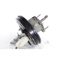 SERVO OJACEVALNIK ZAVOR S PUMPO OEM N. 472100005R ORIGINAL REZERVNI DEL RENAULT SCENIC XMOD / SCENIC JZ0/1 MK3 (2009 - 2012) DIESEL LETNIK 2012