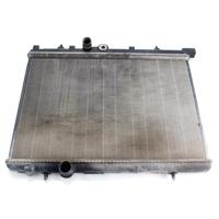 RADIATOR VODE OEM N. 1330H5 ORIGINAL REZERVNI DEL PEUGEOT 206 / 206 CC 2A/C 2D 2E/K (1998 - 2003) BENZINA LETNIK 2001