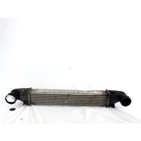 HLADILNIK INTERCOOLER OEM N. A2115003902 ORIGINAL REZERVNI DEL MERCEDES CLASSE CLS C219 BER (2004 - 2010)DIESEL LETNIK 2008