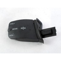 MULTIFUNKCIJSKI VOLAN OEM N. 3M5T-14K147-AD ORIGINAL REZERVNI DEL FORD FOCUS CMAX DM2 MK1 R (04/2007 - 2010) DIESEL LETNIK 2007