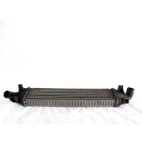 HLADILNIK INTERCOOLER OEM N. 1746975 ORIGINAL REZERVNI DEL FORD FOCUS CMAX DM2 MK1 R (04/2007 - 2010) DIESEL LETNIK 2007