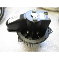 VENTILATOR  KABINE  OEM N. 77366917 ORIGINAL REZERVNI DEL FIAT PANDA 319 (DAL 2011) BENZINA/METANO LETNIK 2012