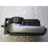 NOTRANJA KLJUKA  OEM N. 8313062J30BWL ORIGINAL REZERVNI DEL SUZUKI SPLASH EX (03-2008/05-2012)DIESEL LETNIK 2009