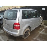 VOLKSWAGEN TOURAN 1.9 D 74KW 6M 5P (2004) RICAMBI IN MAGAZZINO 