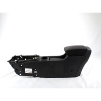 NASLON ZA ROKE/SREDINSKA KONZOLA OEM N. 13258342 ORIGINAL REZERVNI DEL OPEL ASTRA J P10 5P/3P/SW (2010 - 2015) DIESEL LETNIK 2011