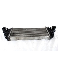 HLADILNIK INTERCOOLER OEM N. A1645001900 ORIGINAL REZERVNI DEL MERCEDES CLASSE ML W164 (2005-2008)DIESEL LETNIK 2006