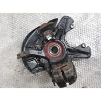 VRTLJIVI LEZAJ DESNO / PESTO KOLESA Z LEZAJEM SPREDAJ OEM N. 1J0107256AG ORIGINAL REZERVNI DEL VOLKSWAGEN NEW BEETLE 9C1 1C1 1Y7 (1999 - 2006) DIESEL LETNIK 2002